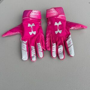 Under Armour Fuchsia and Metallic Gloves